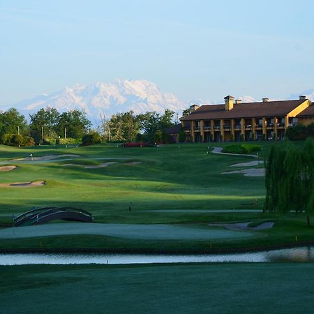 Golf Hotel Castelconturbia Agrate Conturbia Exterior foto