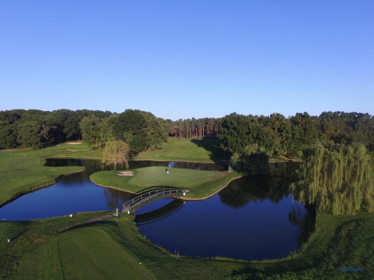 Golf Hotel Castelconturbia Agrate Conturbia Exterior foto